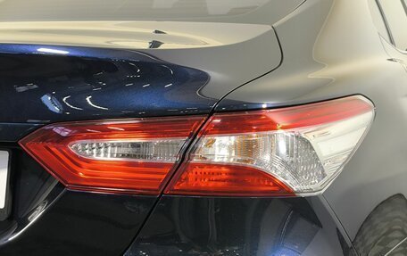 Toyota Camry, 2019 год, 2 200 000 рублей, 23 фотография