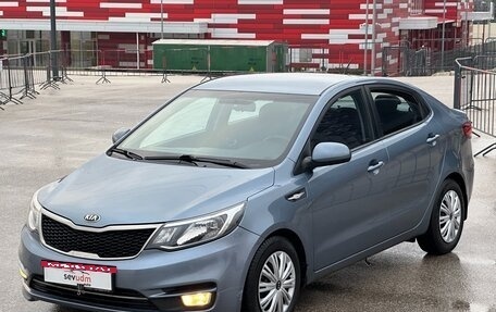KIA Rio III рестайлинг, 2015 год, 1 057 000 рублей, 10 фотография