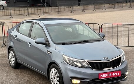 KIA Rio III рестайлинг, 2015 год, 1 057 000 рублей, 4 фотография