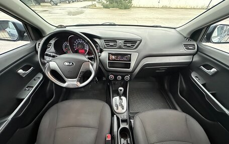 KIA Rio III рестайлинг, 2015 год, 1 057 000 рублей, 20 фотография