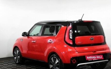 KIA Soul II рестайлинг, 2018 год, 1 800 000 рублей, 8 фотография