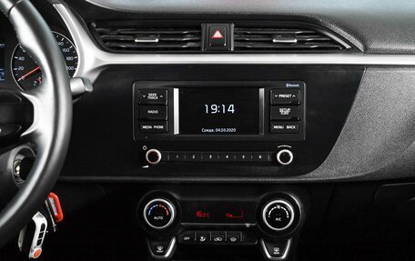 KIA Rio IV, 2021 год, 1 780 000 рублей, 14 фотография