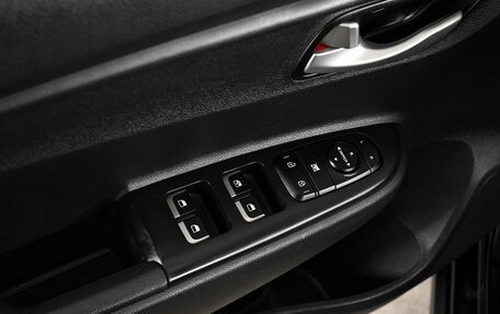 KIA Rio IV, 2021 год, 1 780 000 рублей, 15 фотография