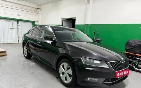 Skoda Superb III рестайлинг, 2015 год, 1 415 000 рублей, 13 фотография