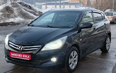 Hyundai Solaris II рестайлинг, 2014 год, 645 000 рублей, 6 фотография