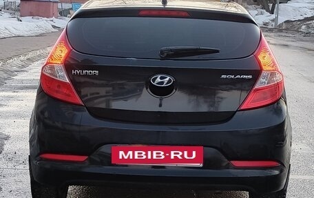 Hyundai Solaris II рестайлинг, 2014 год, 645 000 рублей, 2 фотография