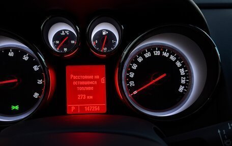 Opel Astra J, 2011 год, 749 000 рублей, 19 фотография