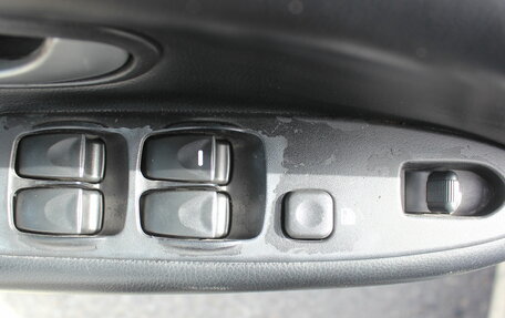 Mitsubishi Carisma I, 2002 год, 210 000 рублей, 9 фотография