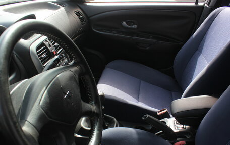 Mitsubishi Carisma I, 2002 год, 210 000 рублей, 10 фотография