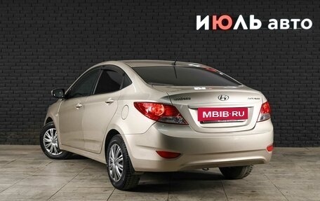 Hyundai Solaris II рестайлинг, 2014 год, 994 000 рублей, 6 фотография