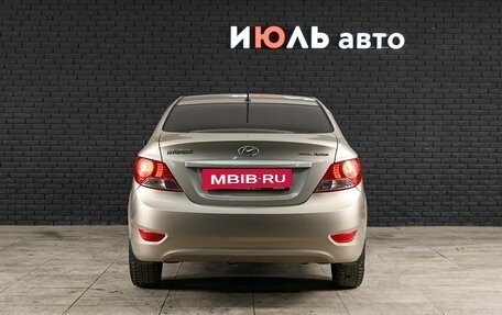Hyundai Solaris II рестайлинг, 2014 год, 994 000 рублей, 5 фотография