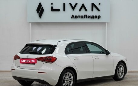 Mercedes-Benz A-Класс, 2019 год, 2 149 000 рублей, 2 фотография