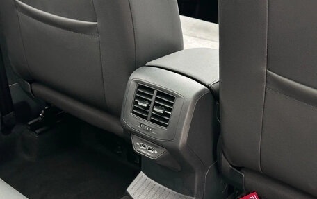 Volkswagen T-Roc I, 2023 год, 1 790 000 рублей, 13 фотография