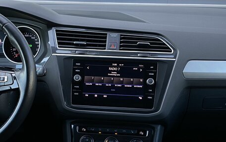 Volkswagen Tiguan II, 2019 год, 2 549 000 рублей, 13 фотография