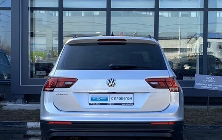 Volkswagen Tiguan II, 2019 год, 2 549 000 рублей, 6 фотография