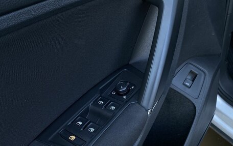 Volkswagen Tiguan II, 2019 год, 2 549 000 рублей, 21 фотография