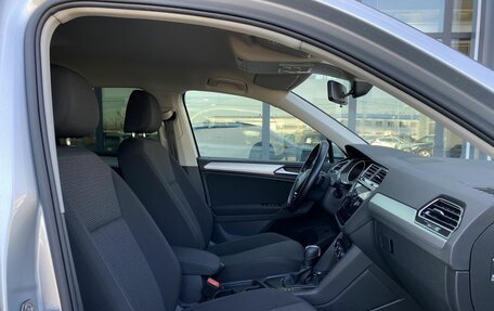 Volkswagen Tiguan II, 2019 год, 2 549 000 рублей, 23 фотография