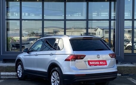 Volkswagen Tiguan II, 2019 год, 2 549 000 рублей, 7 фотография