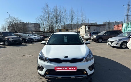KIA Rio IV, 2018 год, 949 000 рублей, 2 фотография