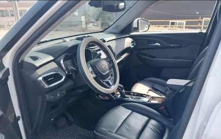 Chevrolet TrailBlazer, 2022 год, 1 800 000 рублей, 8 фотография