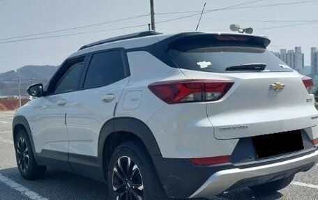 Chevrolet TrailBlazer, 2022 год, 1 800 000 рублей, 6 фотография