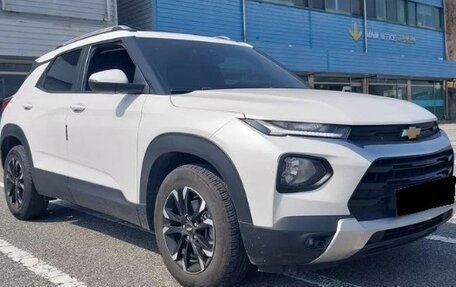 Chevrolet TrailBlazer, 2022 год, 1 800 000 рублей, 3 фотография