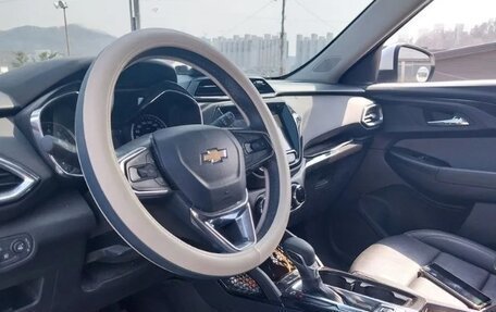 Chevrolet TrailBlazer, 2022 год, 1 800 000 рублей, 9 фотография