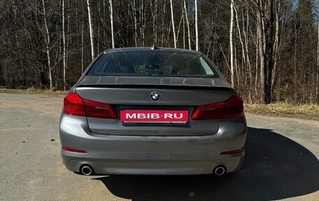 BMW 5 серия, 2018 год, 3 200 000 рублей, 3 фотография