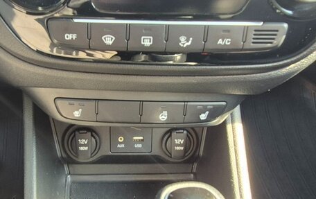 Hyundai Solaris II рестайлинг, 2017 год, 1 099 000 рублей, 8 фотография