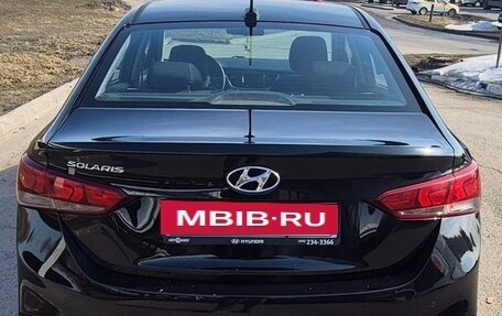 Hyundai Solaris II рестайлинг, 2017 год, 1 099 000 рублей, 3 фотография