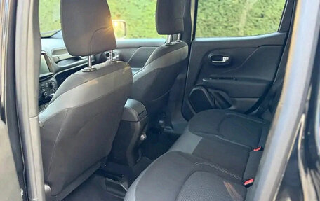 Jeep Renegade I рестайлинг, 2021 год, 2 100 000 рублей, 9 фотография