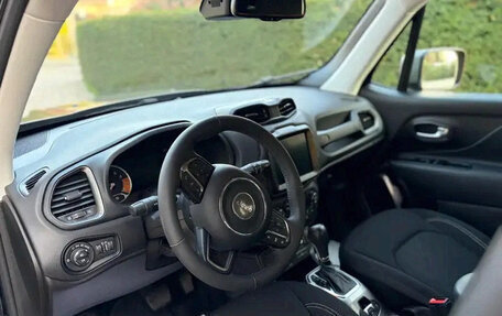 Jeep Renegade I рестайлинг, 2021 год, 2 100 000 рублей, 7 фотография