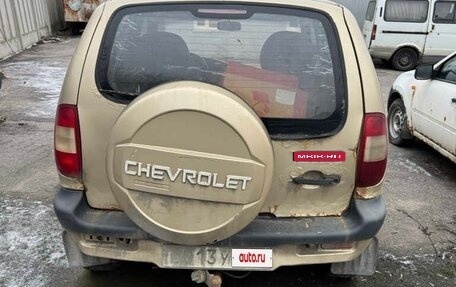 Chevrolet Niva I рестайлинг, 2005 год, 150 000 рублей, 2 фотография