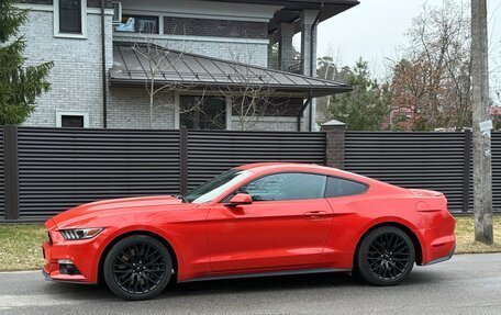 Ford Mustang VI рестайлинг, 2015 год, 3 100 000 рублей, 5 фотография