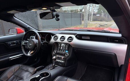 Ford Mustang VI рестайлинг, 2015 год, 3 100 000 рублей, 11 фотография