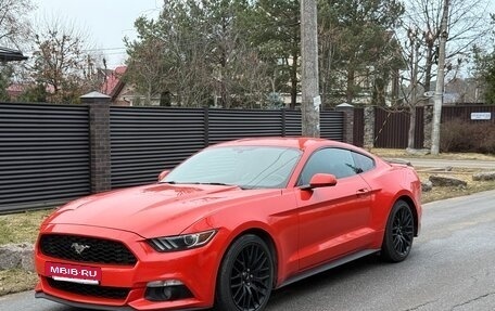 Ford Mustang VI рестайлинг, 2015 год, 3 100 000 рублей, 3 фотография