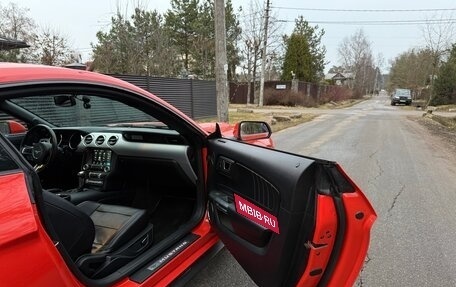 Ford Mustang VI рестайлинг, 2015 год, 3 100 000 рублей, 19 фотография