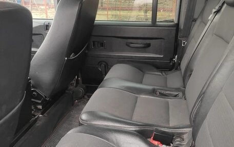 Land Rover Defender I, 2012 год, 2 300 000 рублей, 8 фотография