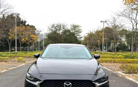 Mazda 3, 2023 год, 2 100 000 рублей, 2 фотография