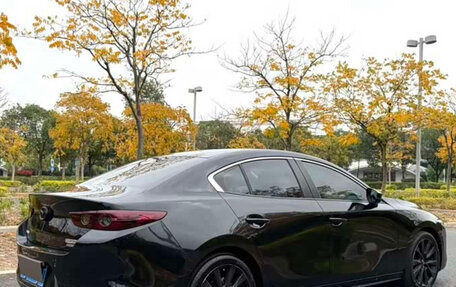 Mazda 3, 2023 год, 2 100 000 рублей, 4 фотография