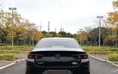 Mazda 3, 2023 год, 2 100 000 рублей, 5 фотография