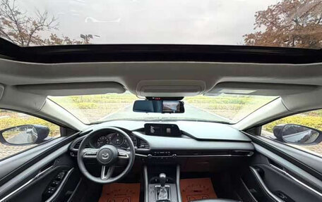 Mazda 3, 2023 год, 2 100 000 рублей, 6 фотография