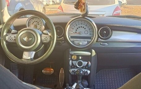 MINI Hatch, 2007 год, 800 000 рублей, 5 фотография