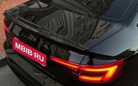 Audi A4, 2015 год, 1 800 000 рублей, 6 фотография