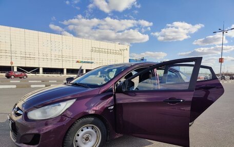 Hyundai Solaris II рестайлинг, 2013 год, 585 000 рублей, 2 фотография