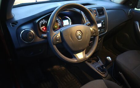 Renault Sandero II рестайлинг, 2015 год, 1 000 000 рублей, 5 фотография