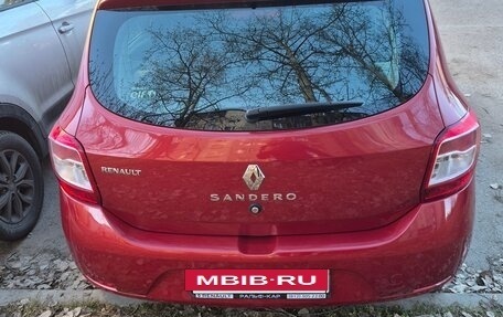 Renault Sandero II рестайлинг, 2015 год, 1 000 000 рублей, 3 фотография