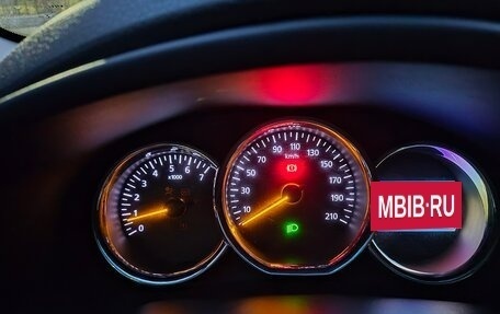 Renault Sandero II рестайлинг, 2015 год, 1 000 000 рублей, 6 фотография