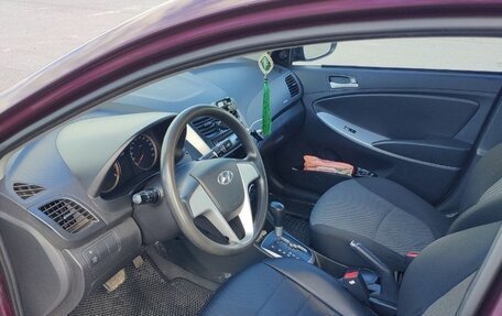 Hyundai Solaris II рестайлинг, 2013 год, 585 000 рублей, 10 фотография