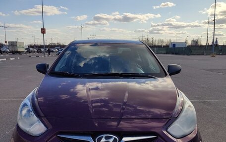 Hyundai Solaris II рестайлинг, 2013 год, 585 000 рублей, 20 фотография